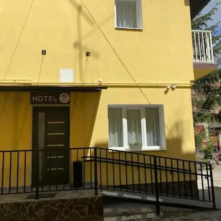 Sofi Aparthotel Lviv