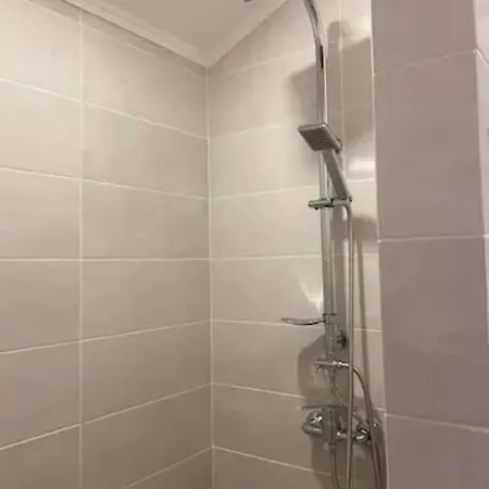 아파트호텔 Sofi 리비프